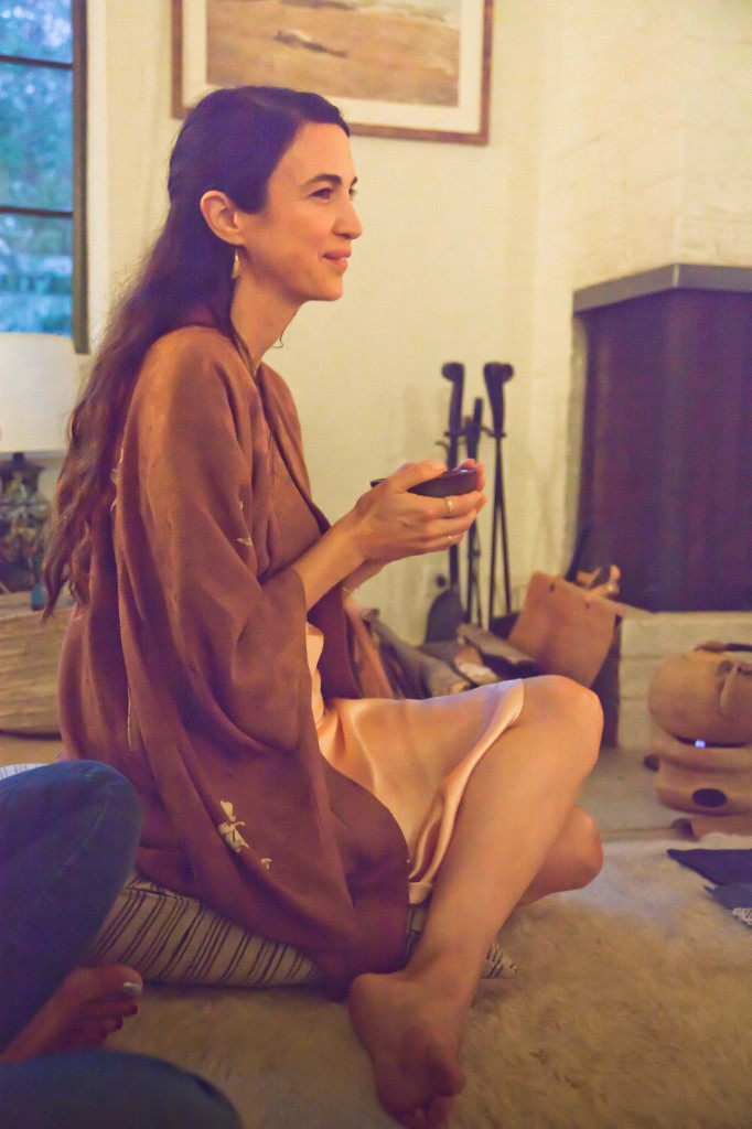 Baelyn Neff, Shiva Rose, Tea ceremony 