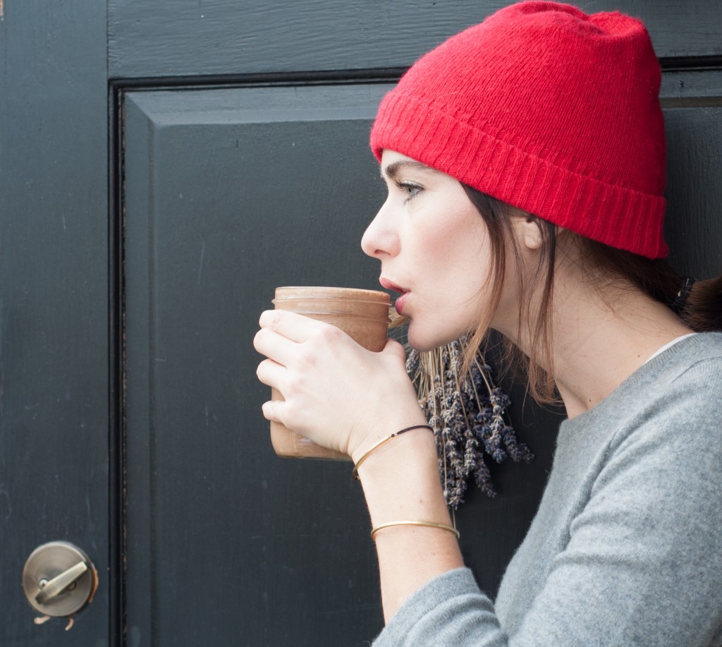 free and native, maca smoothie, maca cacao 