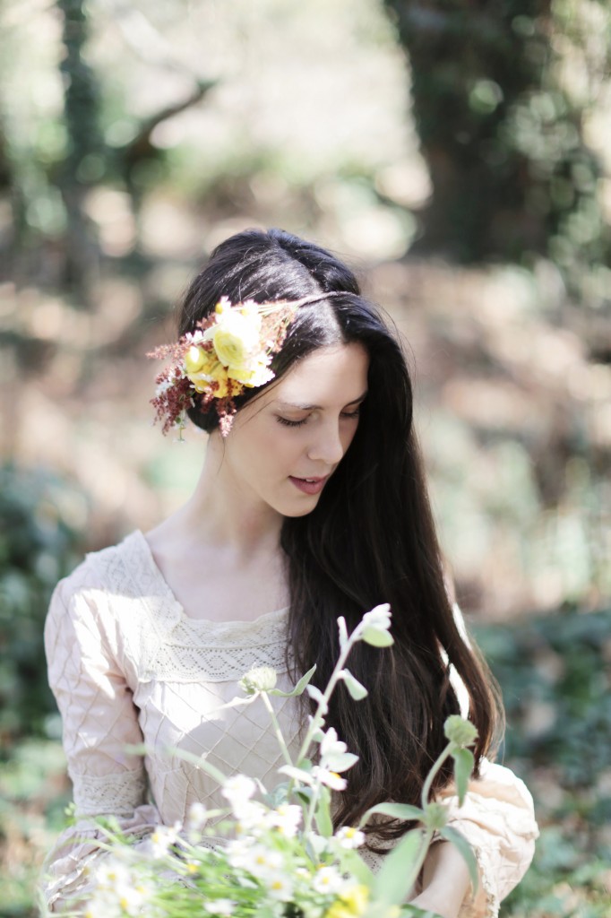 yasmine, flower arrangements, flower crowns