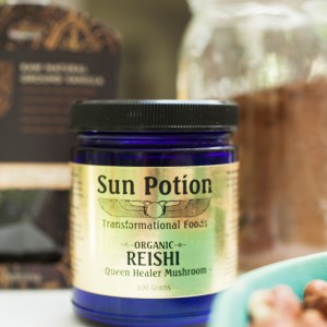 The Local Rose shares the health benefits and healing powers of Reishi Mushrooms and how to incorporate this superfood into your diet.