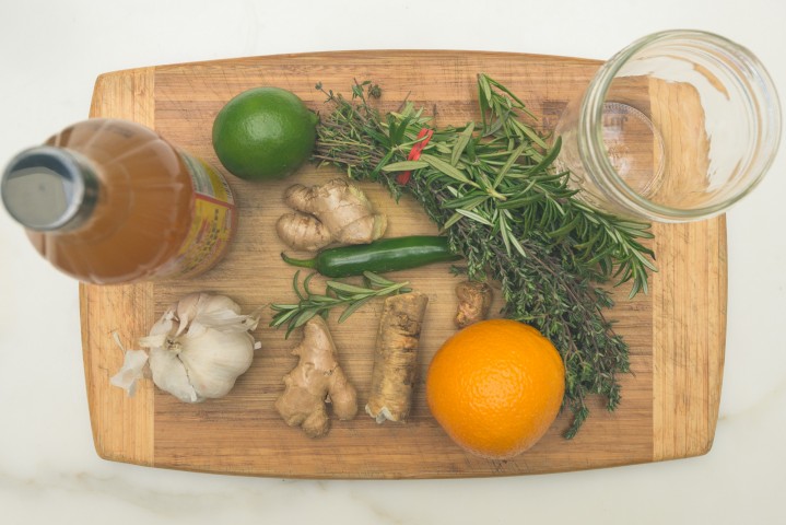 Shiva Rose along with Céline from Plastic Tides show their recipe for a natural medicine made of organic materials and herbs